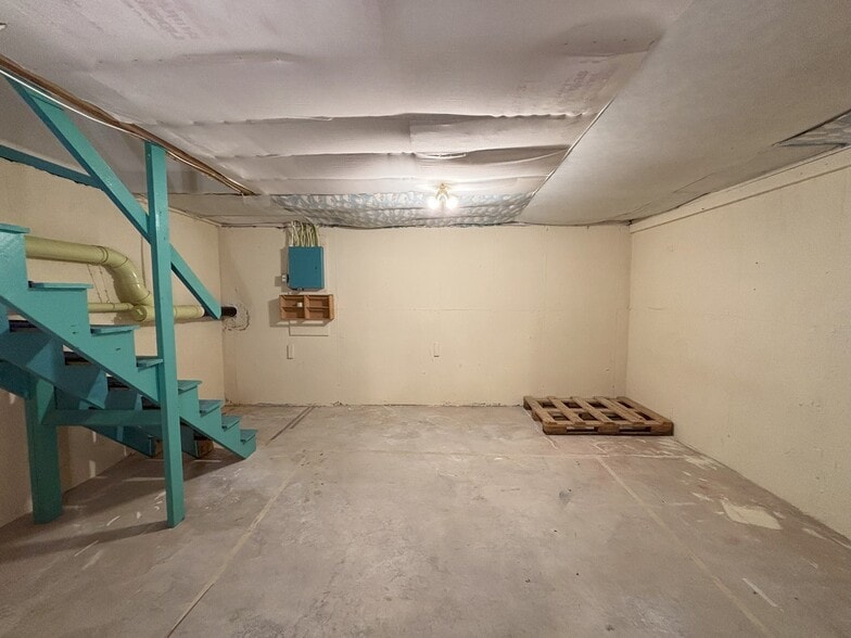 Basement - 2 Linda Ln