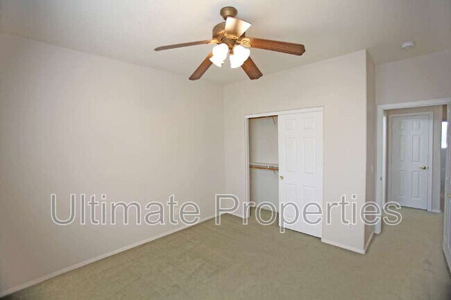 Building Photo - 25602 N 68th Dr