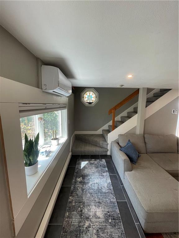 Building Photo - 16 Dudley Ave