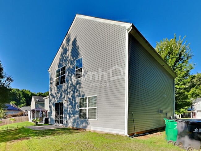 Building Photo - 5807 Ankeny Ct