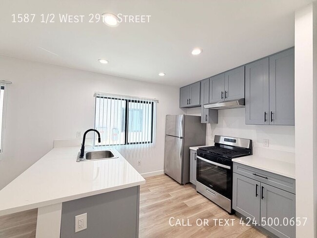 Building Photo - 1587 1/2 West 29th Street-