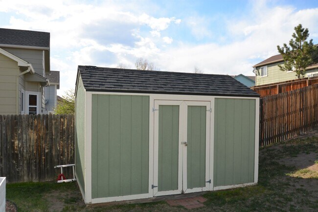 Building Photo - Beautiful home in Briargate Fairfax - D20 - ready to move in NOW!