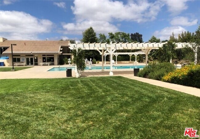 Building Photo - 1097 Finrod Ct