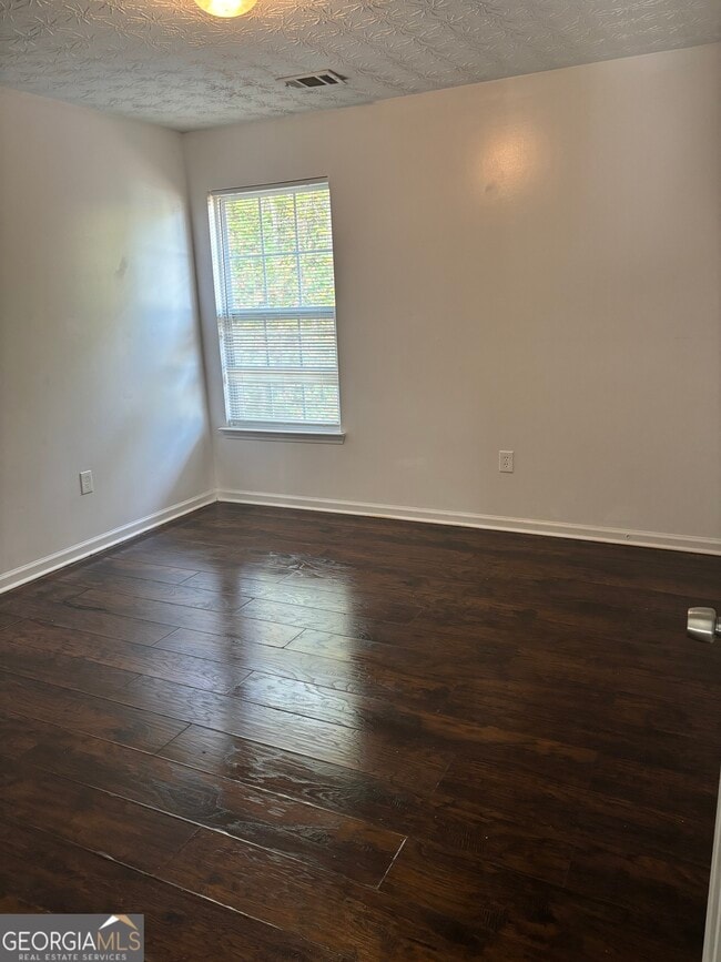 Building Photo - 3859 Shenfield Dr