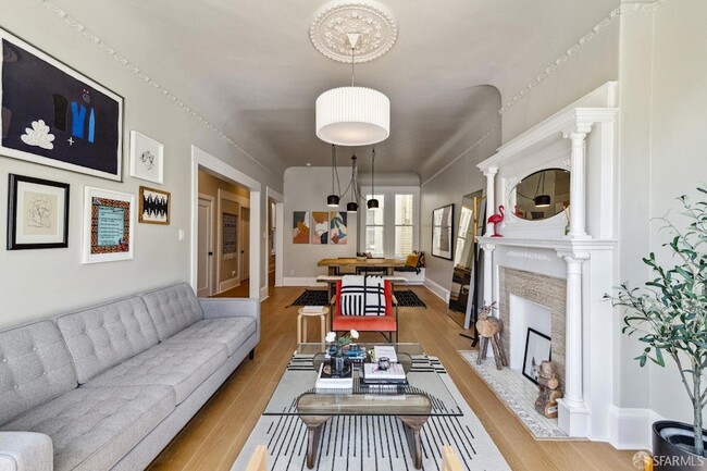 Building Photo - 2856 Sacramento St