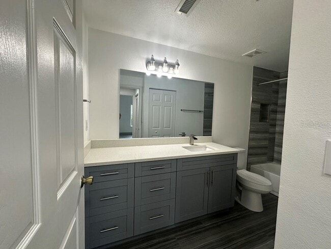 Building Photo - 5608 Pinnacle Heights Cir