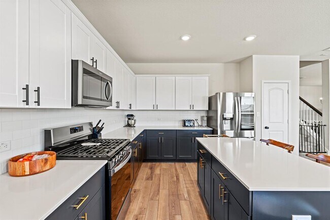 Building Photo - 324 Black Alder St