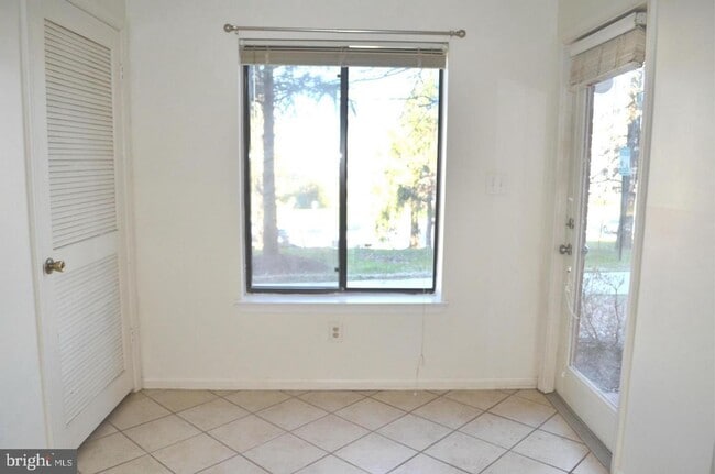 Building Photo - 8383 Buttress Ln