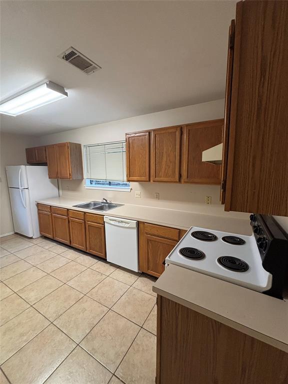 Building Photo - 515 Luther Dr