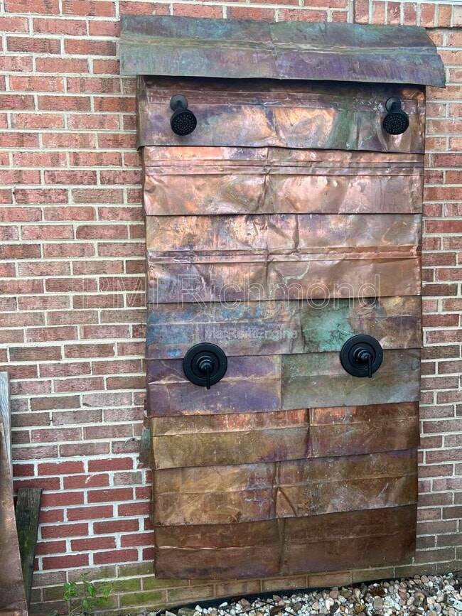 Building Photo - 1312 N 37th St