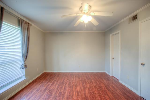 Building Photo - 10630 Sandpiper Ln