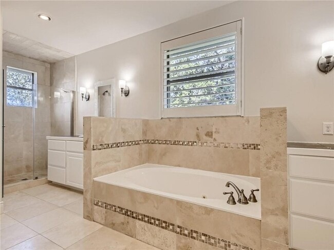 Building Photo - 267 Commons Ford Rd