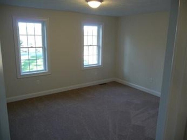 Building Photo - 55 Wenham Rd