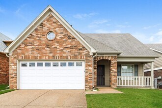 Building Photo - 9762 Misty Pine Dr