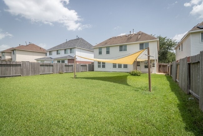 Building Photo - 13619 Northpointe Ridge Ln