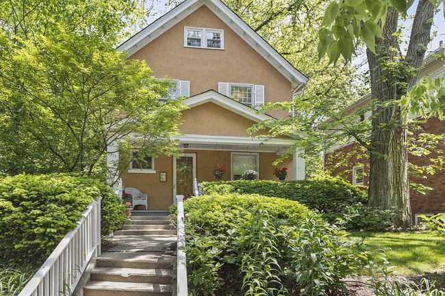 Building Photo - 2353 Ridge Ave