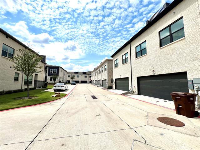 Building Photo - 1755 Montgomery Dr