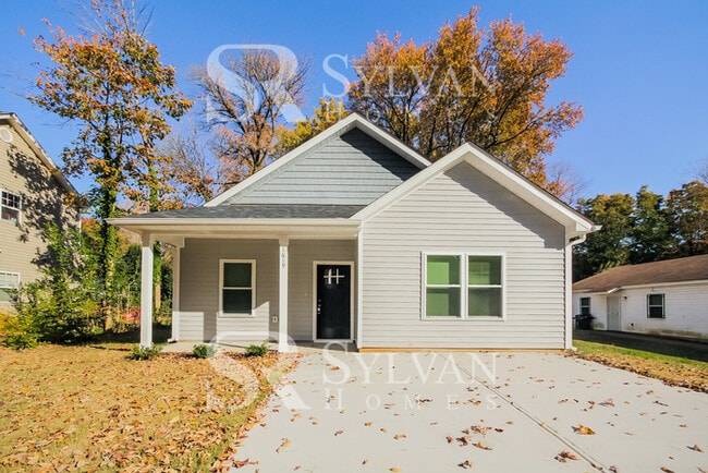 Building Photo - Welcome to your sanctuary at 1619 Dodge Av...