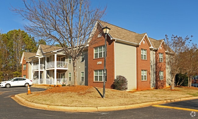 Harbison Gardens Apartments - 401 Columbiana Dr Columbia SC 29212