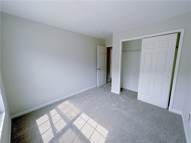 Building Photo - 3459 Dianthus Ln NW