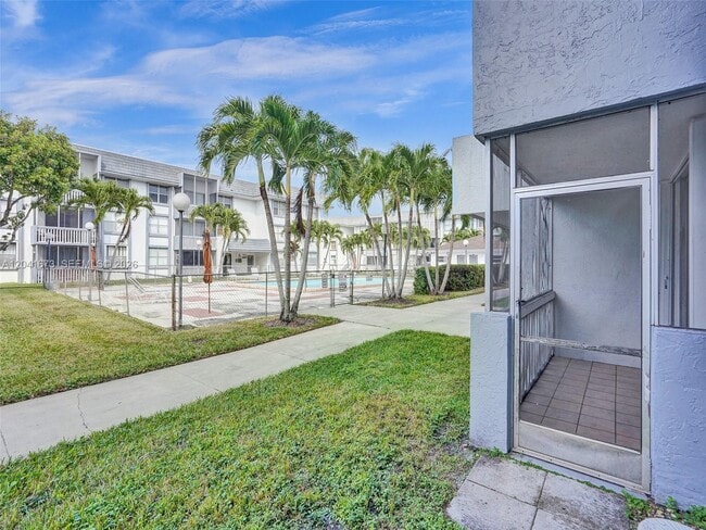 Building Photo - 6705 NW 169th St