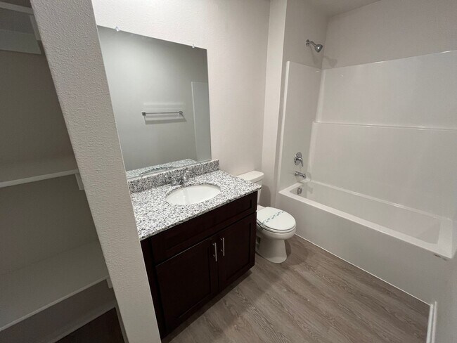 Building Photo - PRELEASING NOW!  NEW Three Bedroom | Two Bathroom Duplex in Bentonville