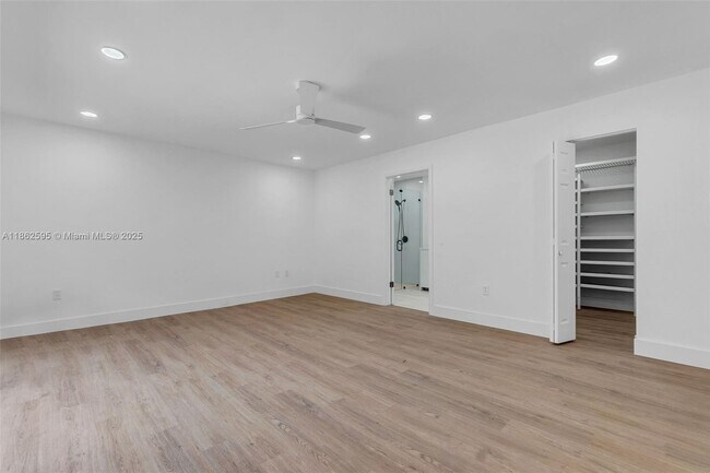 Building Photo - 7461 SW 115th Ct