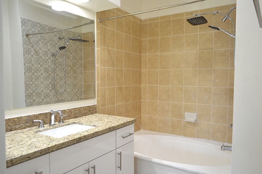 Building Photo - 23701 SW 110th Ave