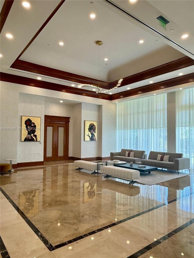 Building Photo - 16500 Collins Ave