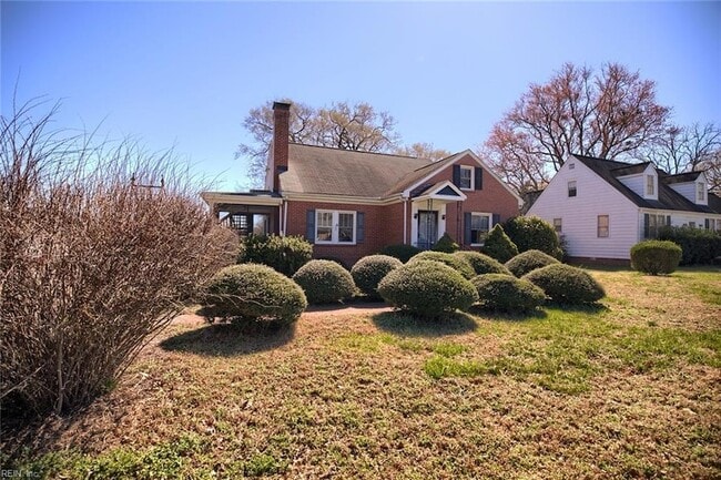 Building Photo - 7439 Lewis Ave