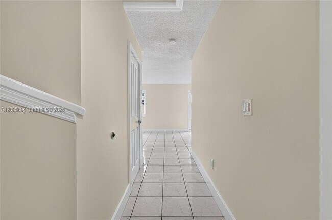 Building Photo - 20759 SW 83rd Ave