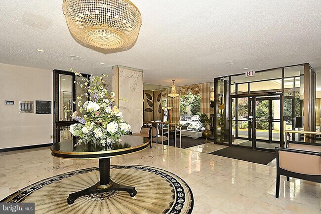 Building Photo - 11801 Rockville Pike