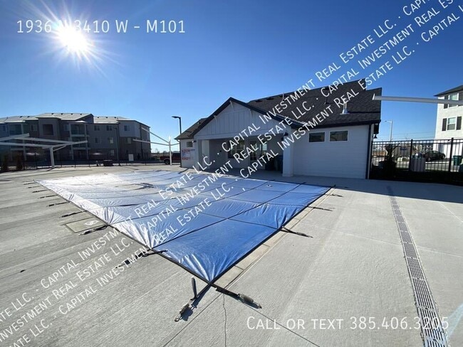 Building Photo - 1936 N 3410 W