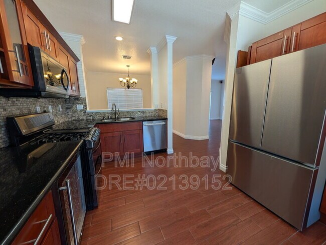 Building Photo - 5052 Gothic Ct