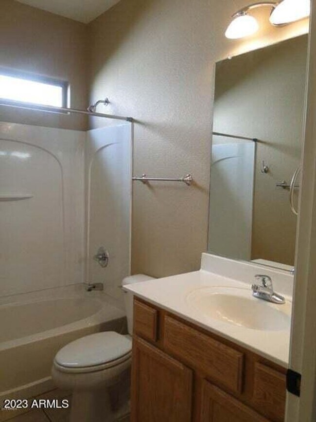 Building Photo - Great Home in Pecan Creek North!