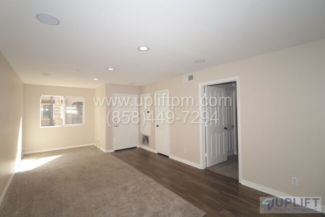 Building Photo - 2 bedroom 2 bath ground floor condo for re...