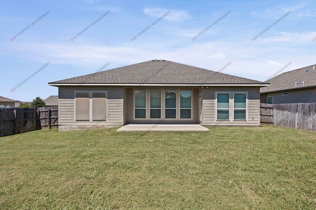 Building Photo - Academy ISD-3 Bedroom/2 Bath