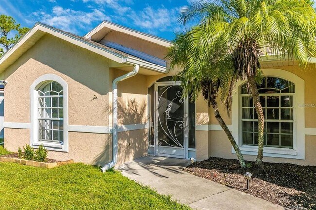 Building Photo - 4382 Sunburst Ave
