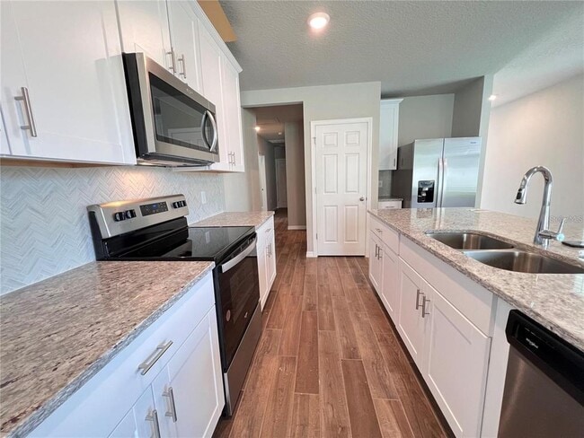 Building Photo - 981 Rivers Crossing St