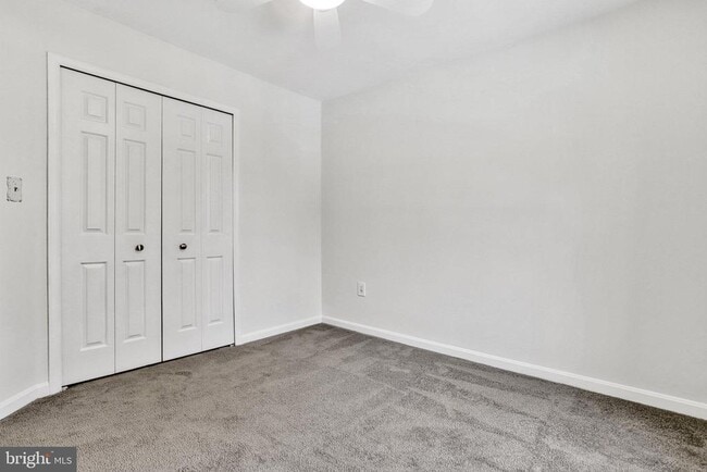 Building Photo - 7413 Salford Ct