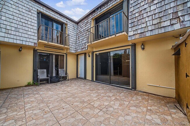 Building Photo - 149 Lake Arbor Dr