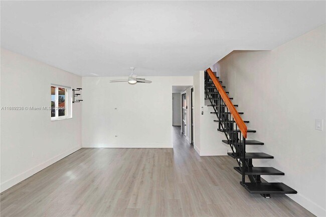 Building Photo - 5530 W 26th Ct