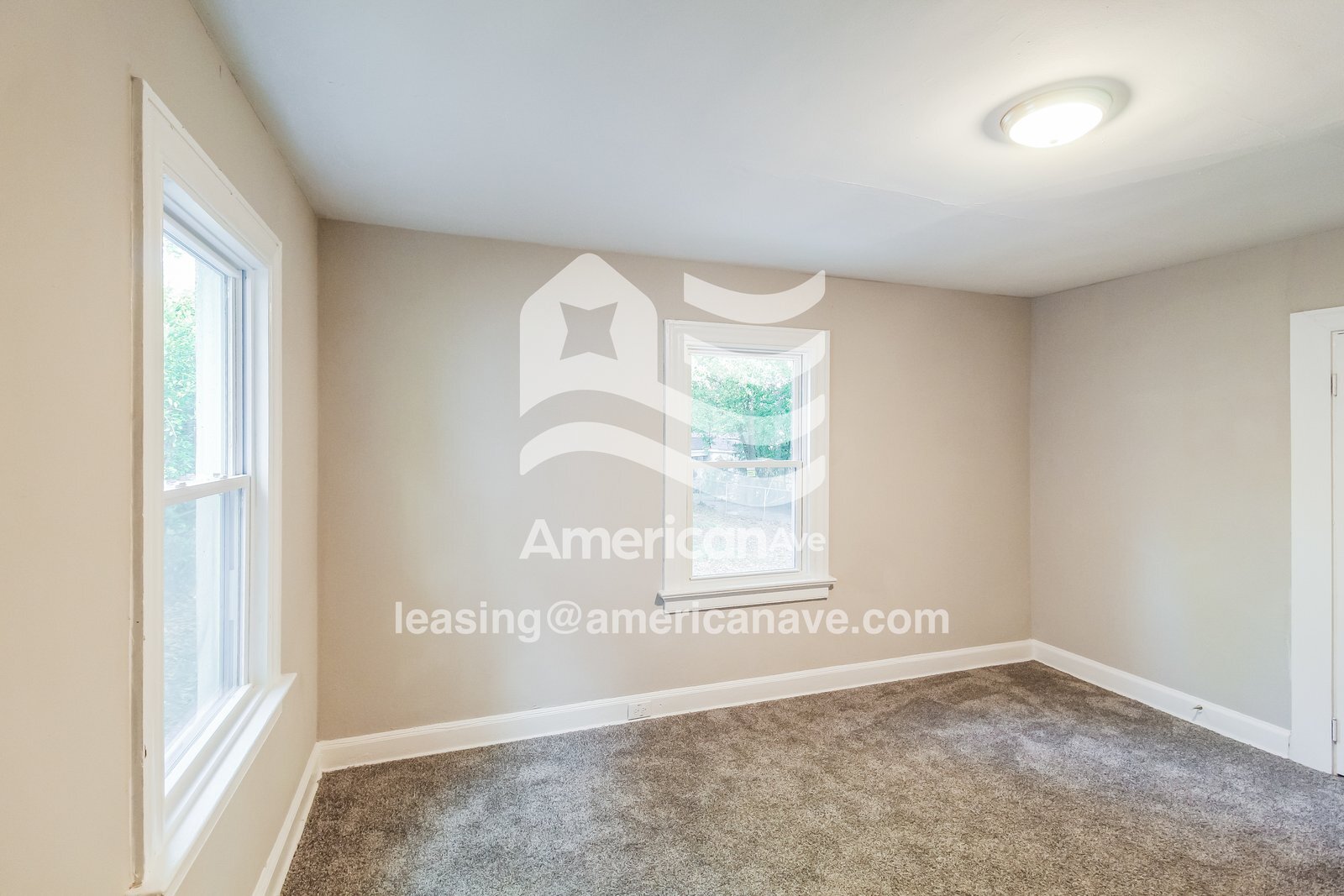 Building Photo - 1605 11th Ave