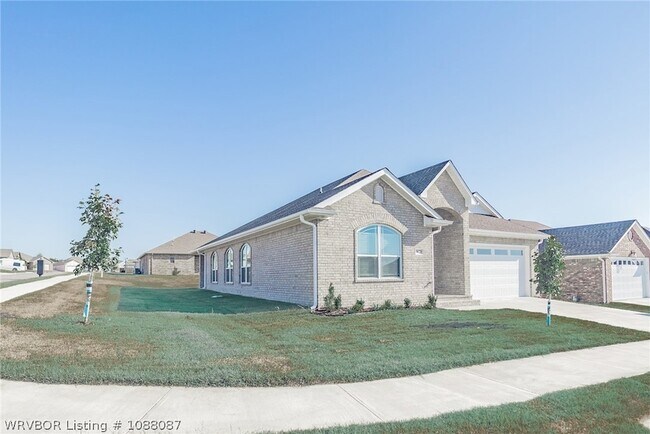 Building Photo - 9023 Mayswood Pl