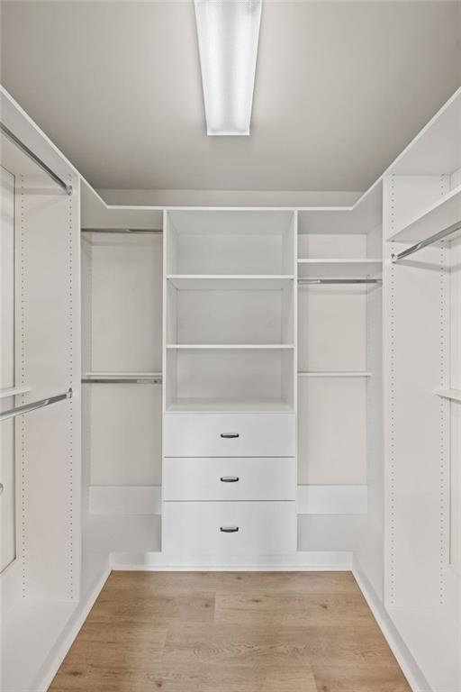 Building Photo - 12857 Waterside Dr