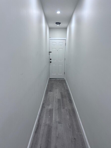 Building Photo - 6109 Monroe Plz