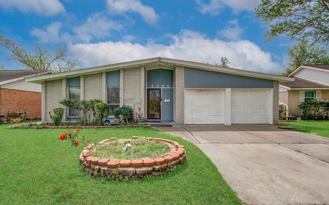 Building Photo - 2508 Grape Ln