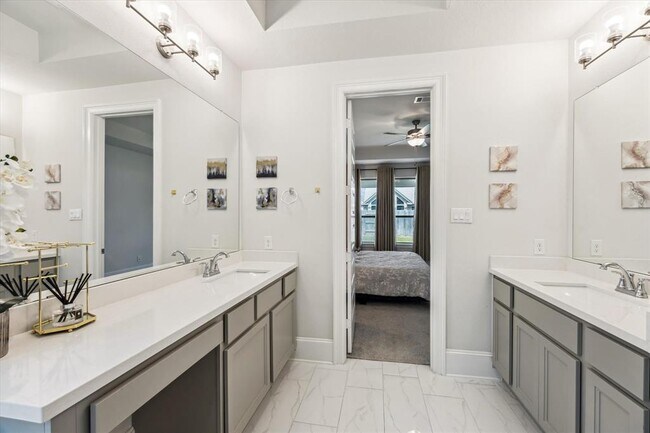 Building Photo - 7014 Anacua Berry Circle