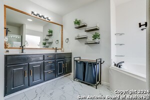 Building Photo - 5619 Red Canyon