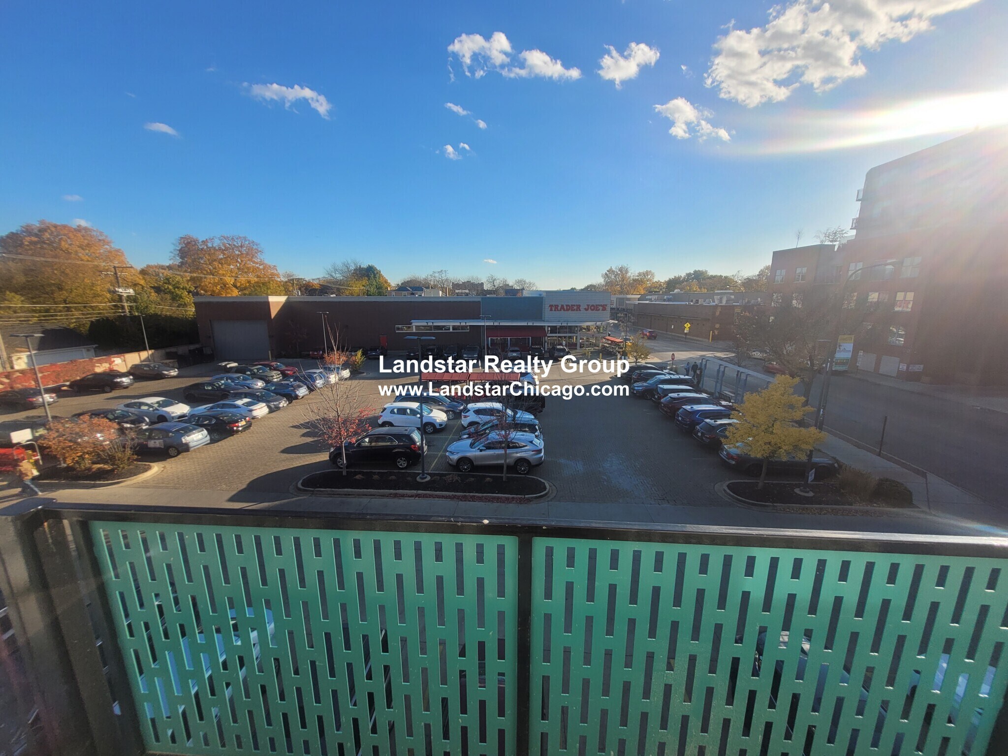 Building Photo - 1241 Chicago Ave